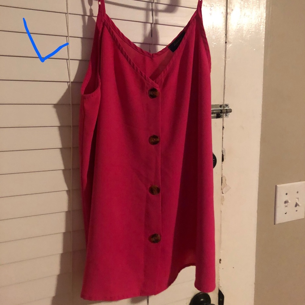 WOMENS CLOTHES AND SHOES ✨ - Picture 2 of 16
